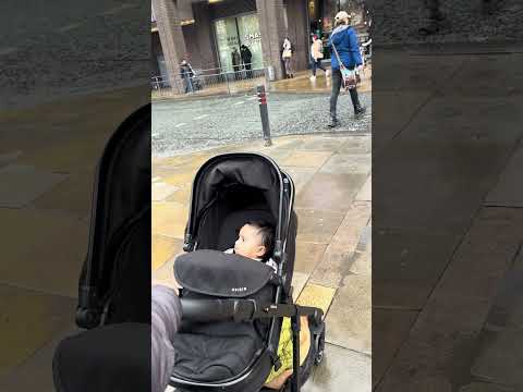 Stroller squad on a shopping mission! 🛒👶||#MomLife #Parenting #BabyAdventures #LifeWithABaby