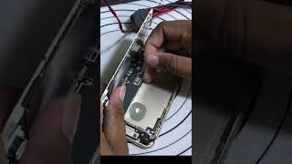 iPhone 7 not charging . 💪🏾💪🏾💪🏾 #iphonerepair #iPhoneSolutions #reelsvideo #alextechtv
