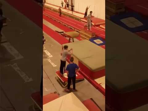 Salto en hyper mega ultra haut en hauteur et altitude