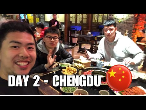 DAY 2 - Pretending to eat Hotpot in Chengdu for the first time