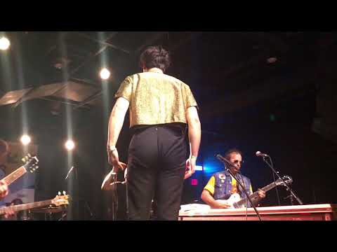 Lo Cut Connie doing Diamond Dogs live at SXSW 2018