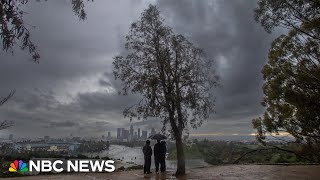 This Morning’s Top Headlines – Dec. 25 | Morning News NOW