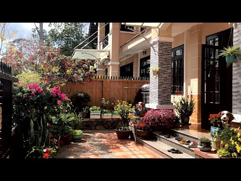 Bon Bon Homestay - Garden and Rooms at Floor 1