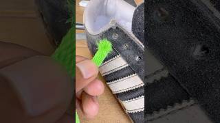 Genius hack with a straw! How to easily fix shoelace at home! #diy #lifehacks