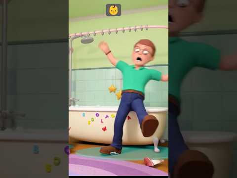 What a Mess! Clumsy Daddy 🛁🤭 #lellobee #shorts #clumsy #bathsong | NurseryRhymes for Babies