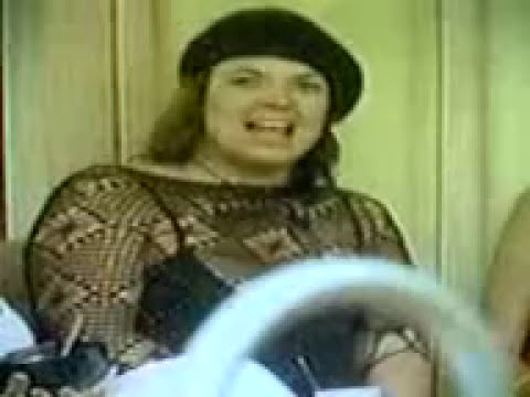Big Brother 7 - Jayne burping in the garden