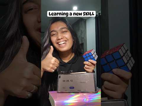 Solving rubik's cube for the first time🤯 #minivlog #challenge #rubikscube