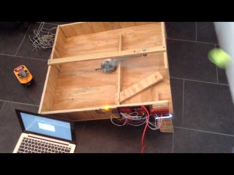 Fetch-o-matic: Tennis Ball Launcher