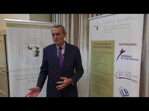 Interview Emmanuel Cohet - Ambassadeur de France