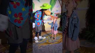 Meeting Goofy!