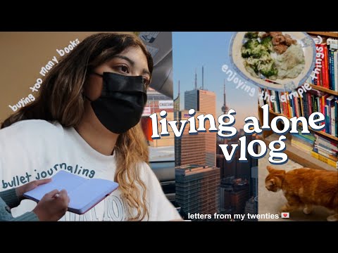 living alone vlog: new recipes, books & exploring toronto (letters from my 20s)