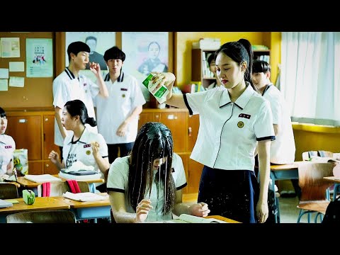 A Young Girl had to Endure the Worst Bullying in her life because of Pursuing a Handsome Guy.
