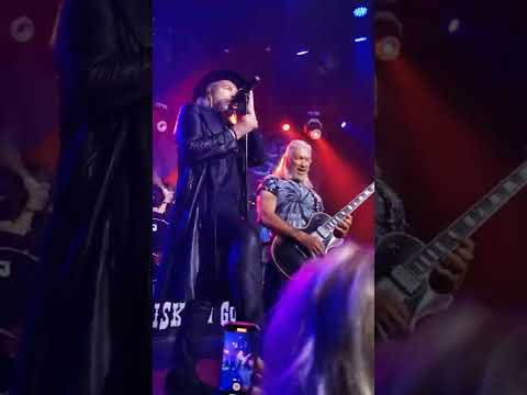 Dokken with George Lynch. Kiss of Death. Whisky A Go Go,  LA. 18 December, 2021.