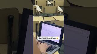 Siempre le sale bien🙄 #ia #programacion #code #hack #dev #clases #universidad #uni #estudiantes