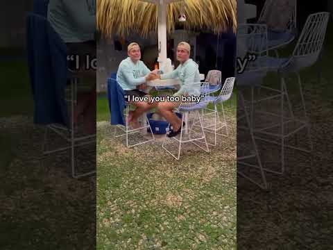 OMG!! they always do this to me🤦🏻 ♀️😂 #twins #bestfriends #marriedlife #surprise #reaction