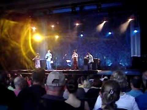 Nickel Creek - House Carpenter Live 8.11.07