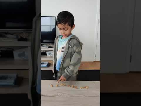 Counting from one to ten, Dallus first attempt with numbers