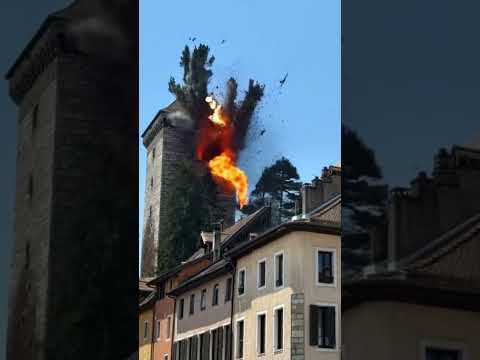 LE CHÂTEAU D’ANNECY A EXPLOSÉ 😱
