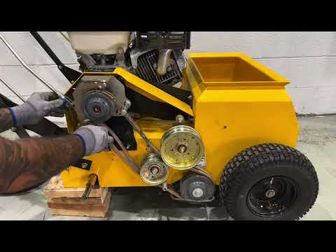 Stinger SuperSeeder 2400 Transmission Belt Change