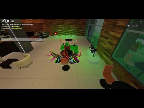 MY OWN GAME... (ROBLOX)