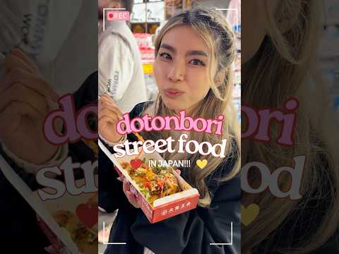 rating viral food in dotonbori street in japan! 🐙🥟🤭