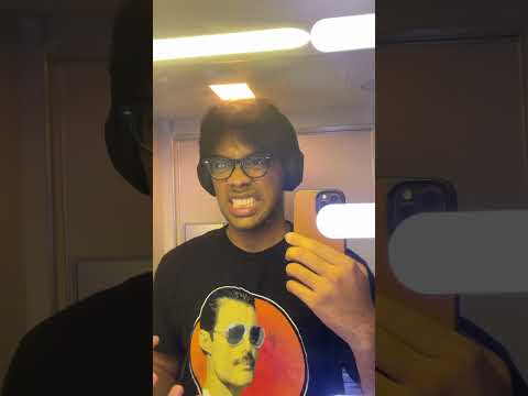 YOU WONT BELIEVE HOW THIS GUY FLEXED ON ME IN THE PLANE