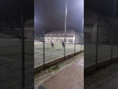 -2°C and Football🥶 wow! #shorts #viralvideo #trending #hungary #budapest