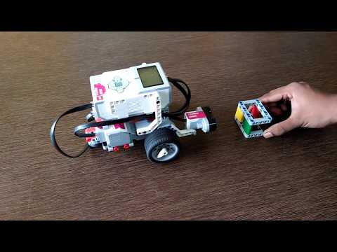 Object chaser using ultrasonic sensor