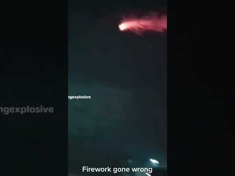 Crazy Firework Fails #fireworks #fail #fireworkshorts #fireworkvideos