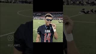 D.DOUÉ shows his dance moves (logobi) #funny #shortvideo #logobi #shorts