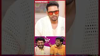 Santhanam Imitates Ajith 😲 'Santa என்ன கேள்வி வேணுமோ Open-னா கேளுங்கனு Ajith சொன்னாரு'