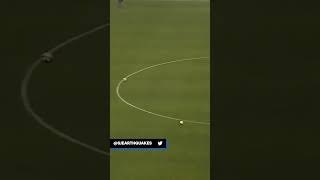 WOW! This is absolute perfection 😱 #trickshots