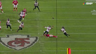 Tip Drill! Pitre locates Mahomes' pass for a Houston INT
