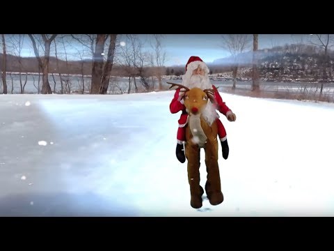 A Dog On Christmas Day - The Singing Dog, Father Christmas & Peter Parsons
