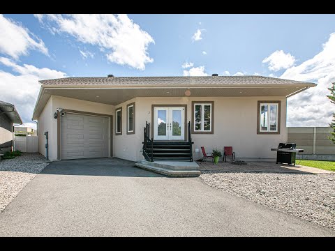 2 Burgess Avenue, Fairfield Heights