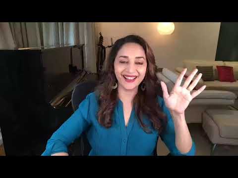 Madhuri Dixit Nene was live chating with his fans