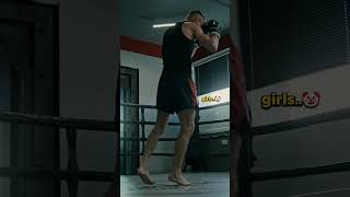 Never seen girls in the gym… maycause real beasts train alone 😤💪"Hashtags:#LoneWolfVibes #GymMindse