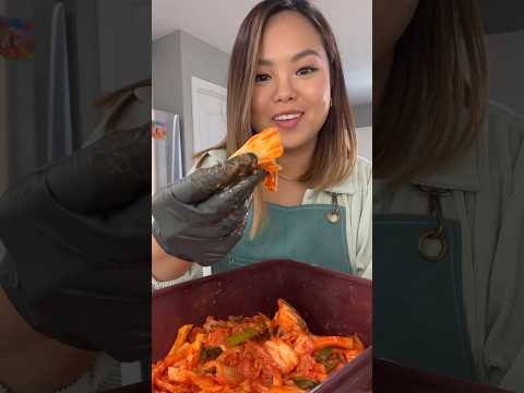 Trying my homemade kimchi #ASMR  #kimchi #eating
