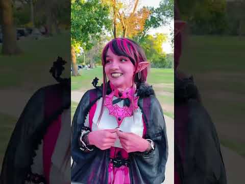 DRACULAURAAAAA!!! #monsterhigh #clawdeenwolf #draculaura #monsterhighedit #cosplaygirl #cosplayers