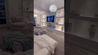 You Won’t Believe How Elegant a Snow-White Interior Can Be