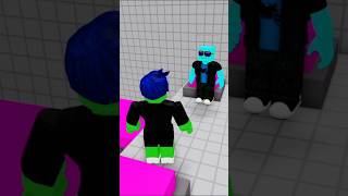 noob falls down in teamwork obby 😂😂