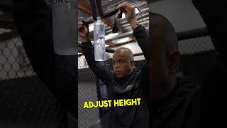 Turn a WATER BOTTLE Into Your Training Partner! #boxing #slipbag #training #diy