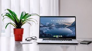 How to customize your windows 10 desktop || Clean Look || Aesthetic look of your desktop.