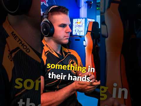 Do you struggle with cold hands while gaming? #cs2 #counterstrike #gaming #valorant #leagueoflegends