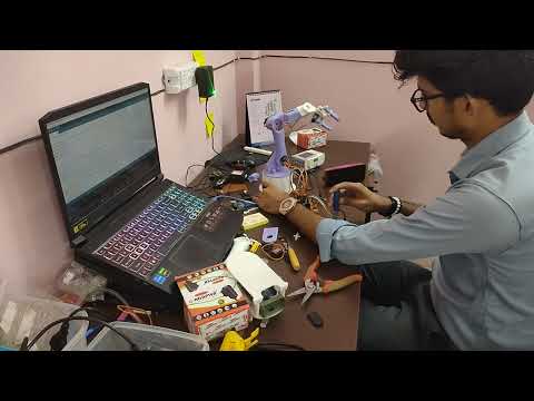ROBOTIC ARM