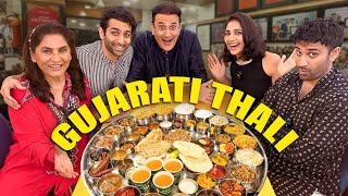 Best Gujarati Thali In Mumbai | Navratri Special With AAAP Ka Parivaar!