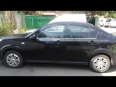 Увага! Птахи атакують або вчасно мийте авто.