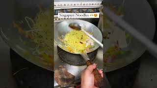 Veg Singapuri Chowmein Now In Soni Bakers Rajouri Garden #shorts  #streetfood #noodles #chowmein