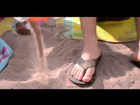 SPOT BOTAS EN LA PLAYA