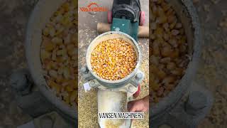Feed pellet machine is made of corn, soybean meal and other raw materials pellet machinery.